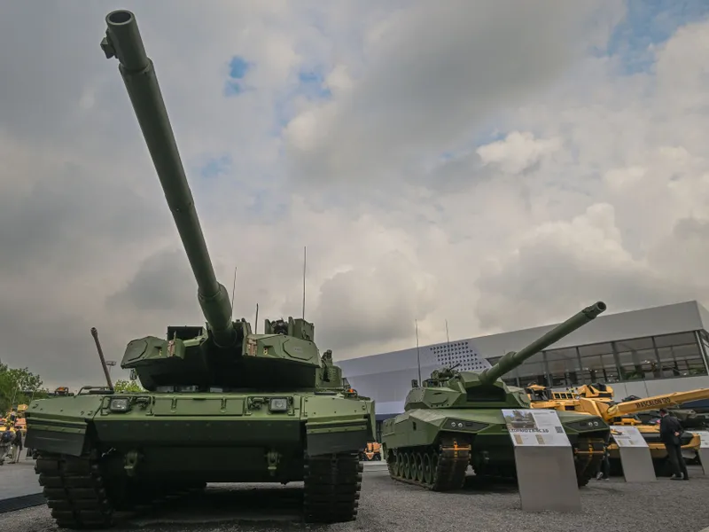 Războiul bate la ușă