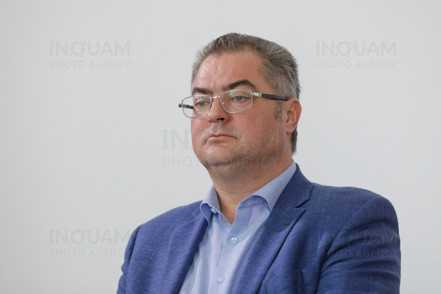 Directorul