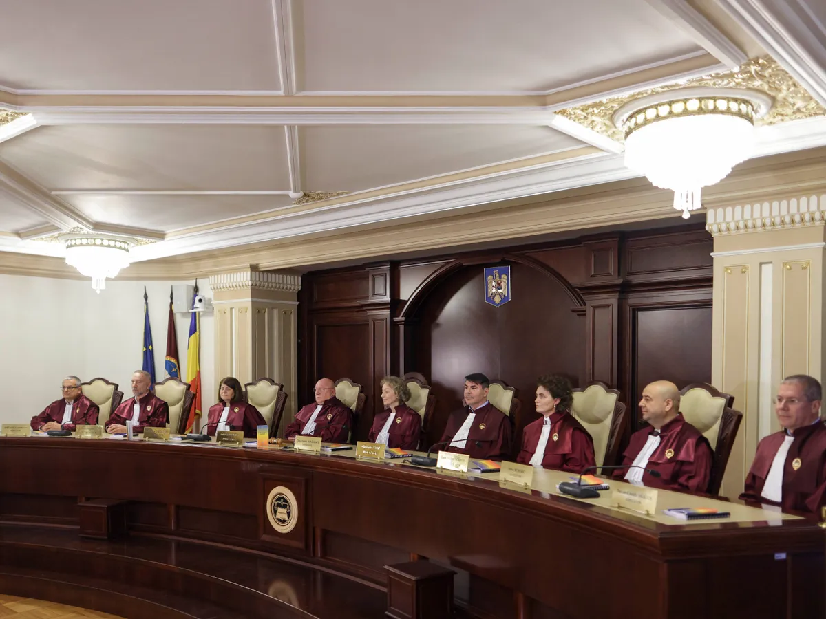 CCR: 47.000 lei. Spor stres: 11.700 lei, confidențialitate: 2.300