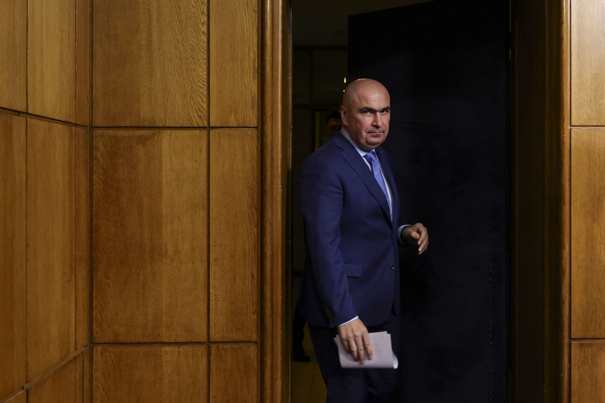 Moțiunea de cenzură