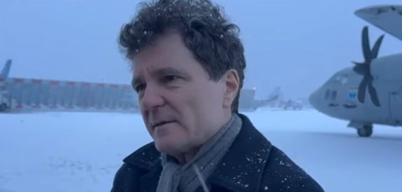 ludovic orban
nicusor dan
paris
spartan
zapada